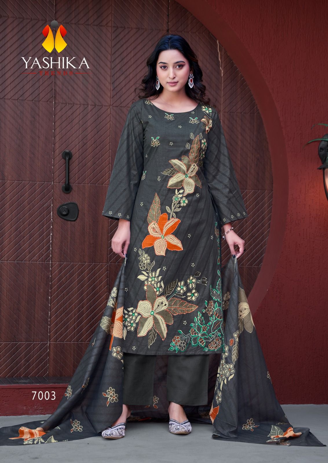 Dua 7 Yashika Trends Heavy Cotton Karachi Salwar Suits Wholesaler India