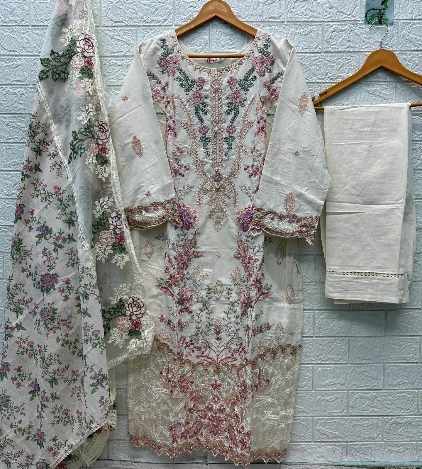 E 16 Elan Studio Lawn Cotton Pakistani Readymade Suits Wholesale