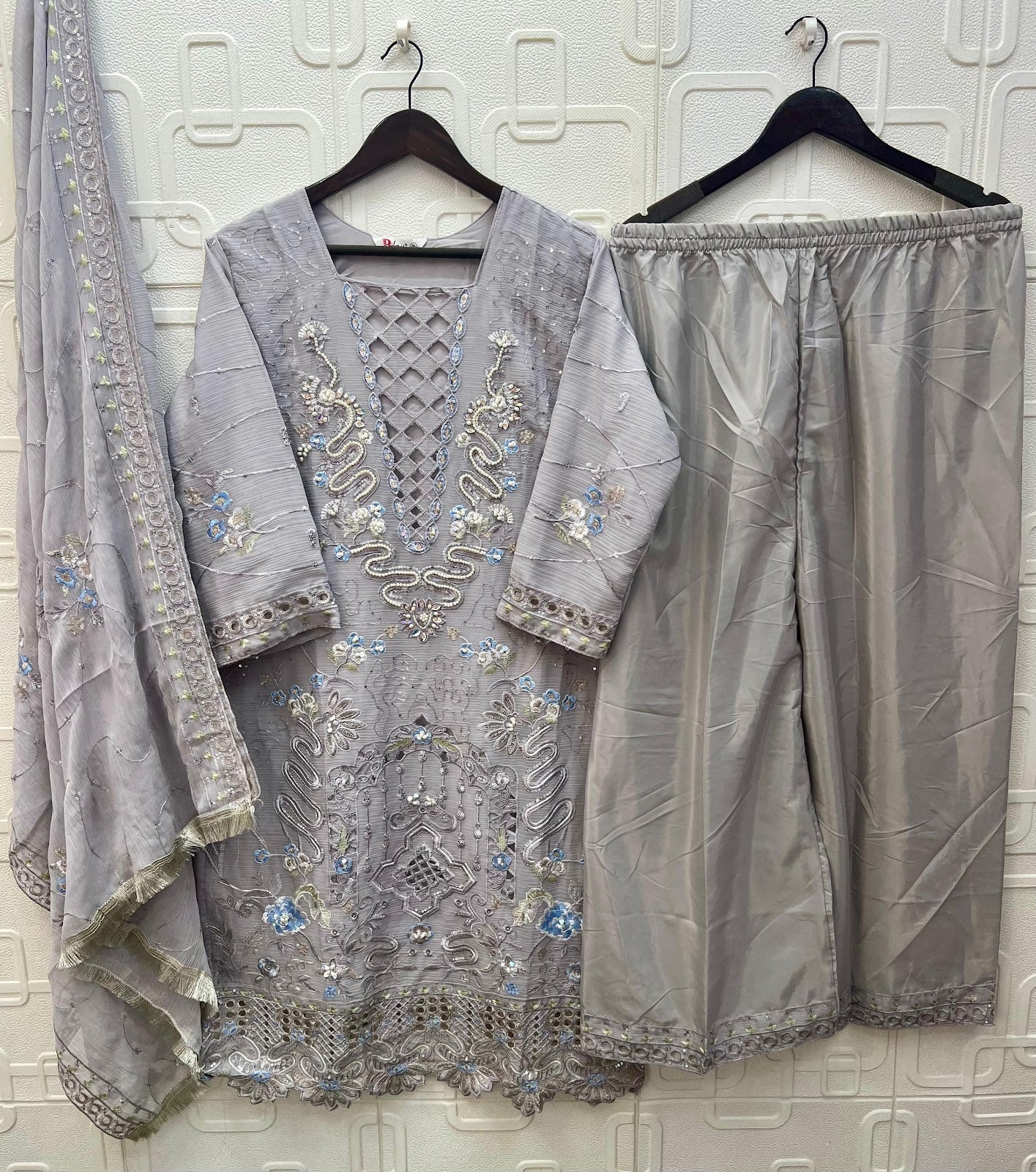 E 262 A To D Elan Studio Chiffon Pakistani Readymade Suits Manufacturer