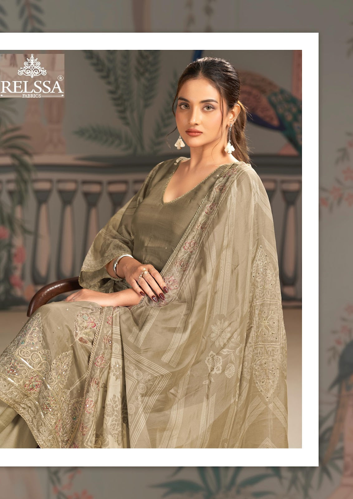 Emerald 3 Relssa Fabrics Pant Style Suits Manufacturer