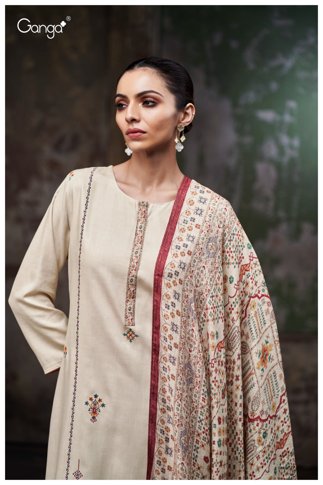 Eriya 3823 Ganga Pashmina Suits Manufacturer Ahmedabad