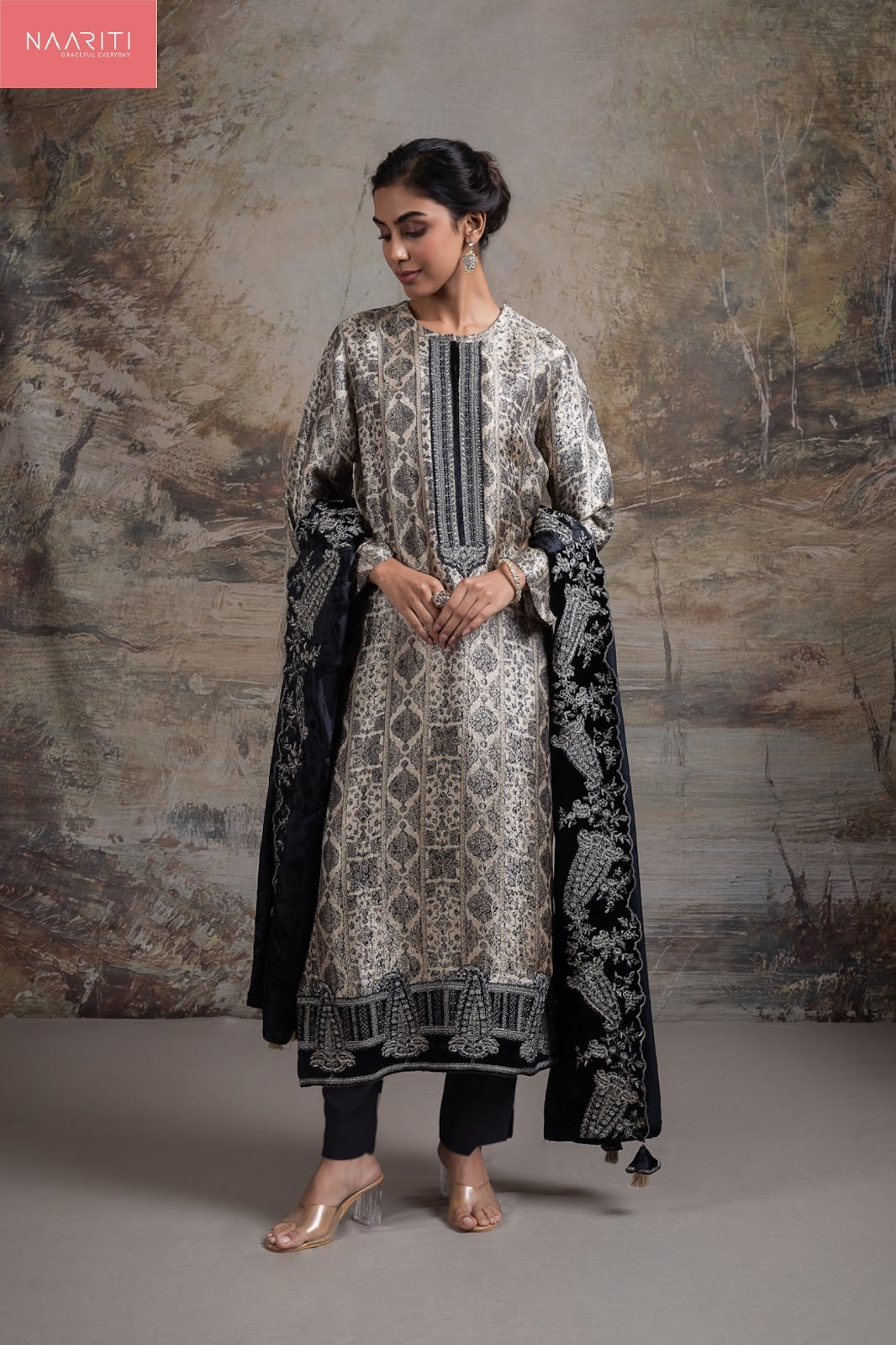 Faiz Naariti Silk Jacquard Velvet Suits Exporter India
