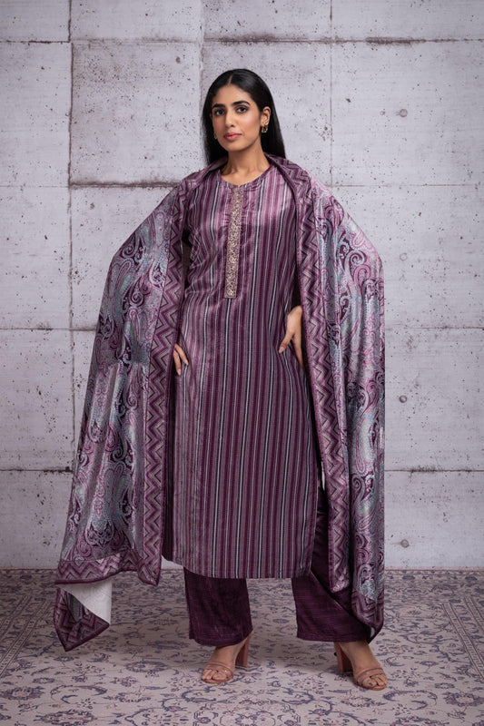Fareek Naariti Velvet Suits Wholesale