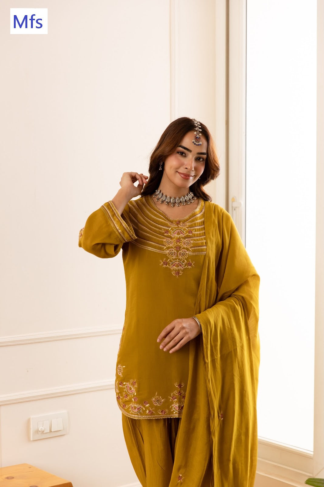 Farshi 121026 Mfs Chanderi Readymade Suits Manufacturer Ahmedabad
