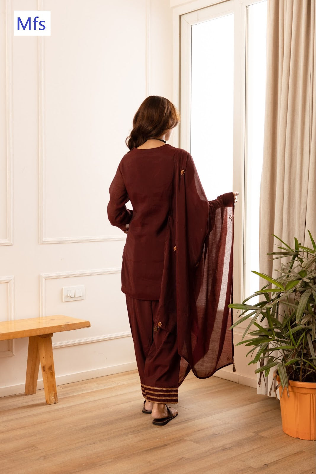 Farshi 121026 Mfs Chanderi Readymade Suits Manufacturer Ahmedabad