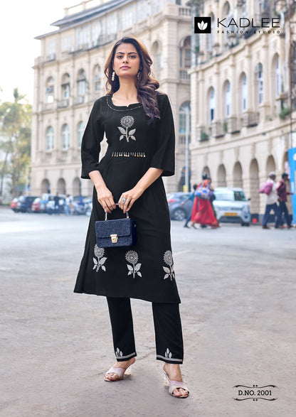 Fashion Queen Kadlee Heavy Rayon Kurti Pant Set Wholesaler Gujarat