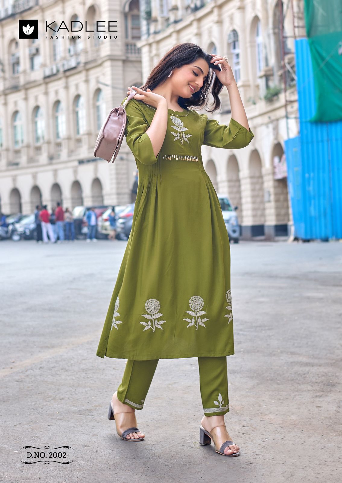 Fashion Queen Kadlee Heavy Rayon Kurti Pant Set Wholesaler Gujarat