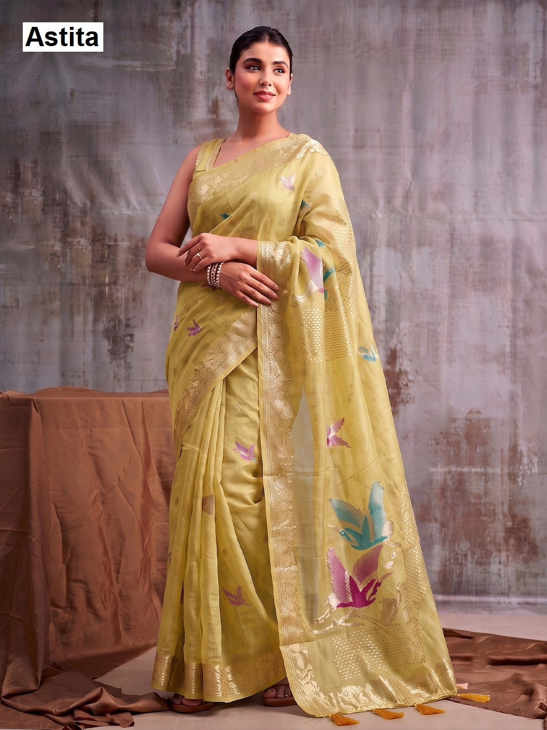Flemingo Astita Linen Cotton Sarees Manufacturer Ahmedabad