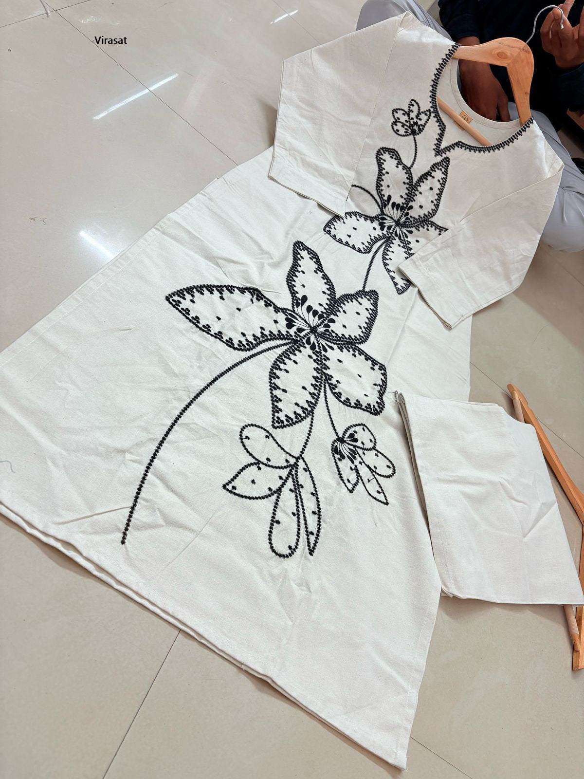 Flower Work 0205 Virasat Cotton Kurti Plazzo Set Exporter India