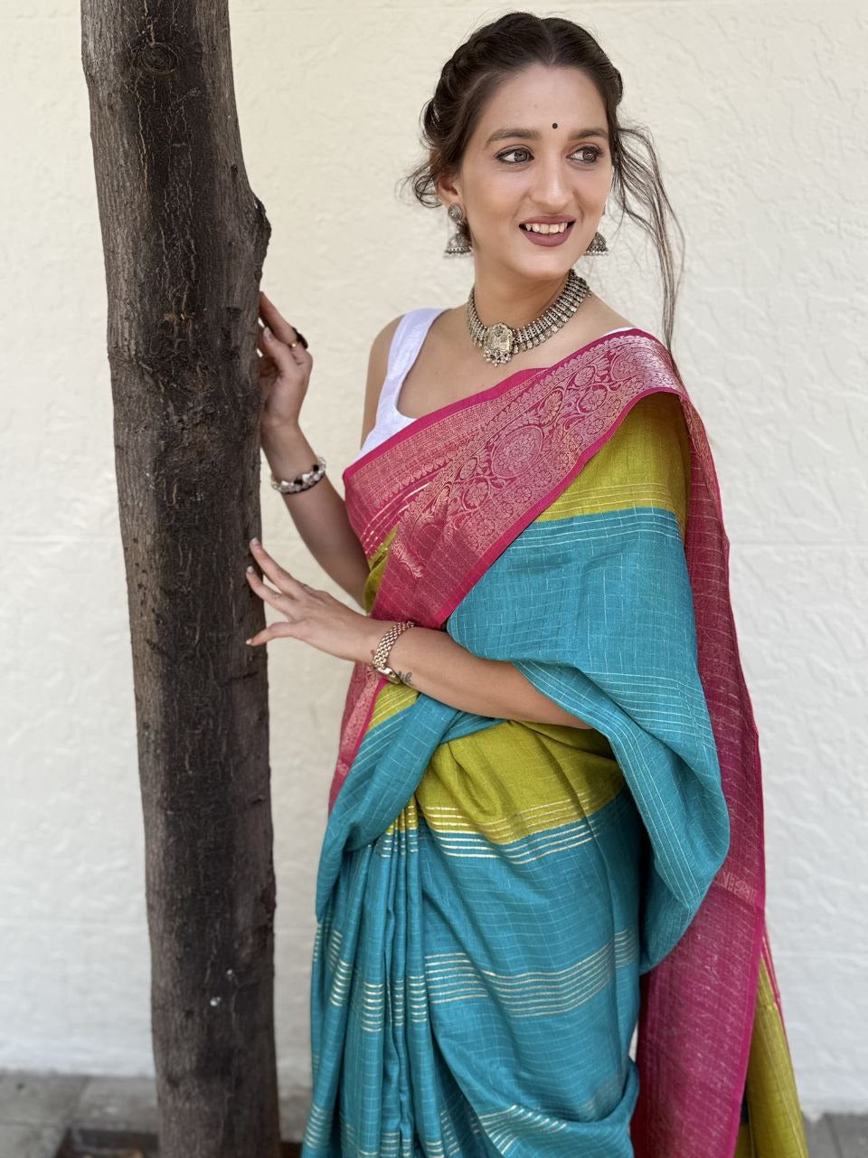 Foil Print Mira Bela Dola Silk Sarees Wholesale Rate