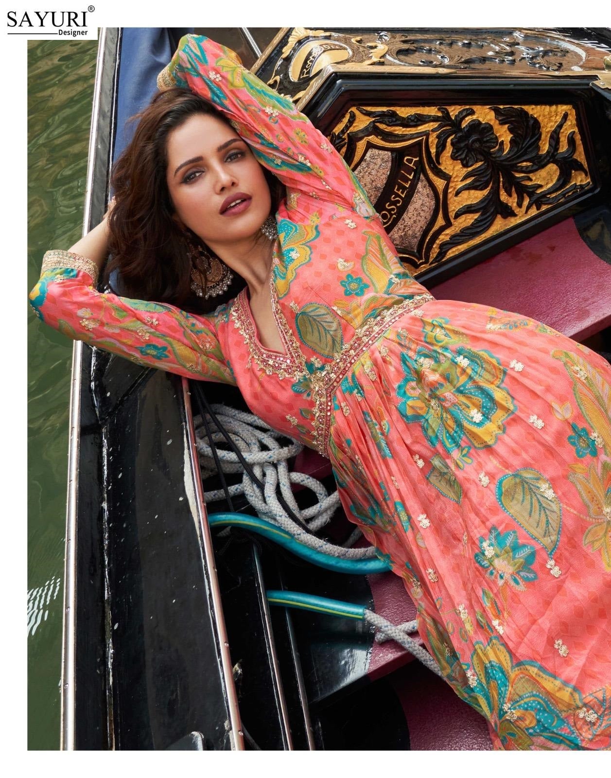 Geet Sayuri Chinon Silk Gown Dupatta Set Supplier