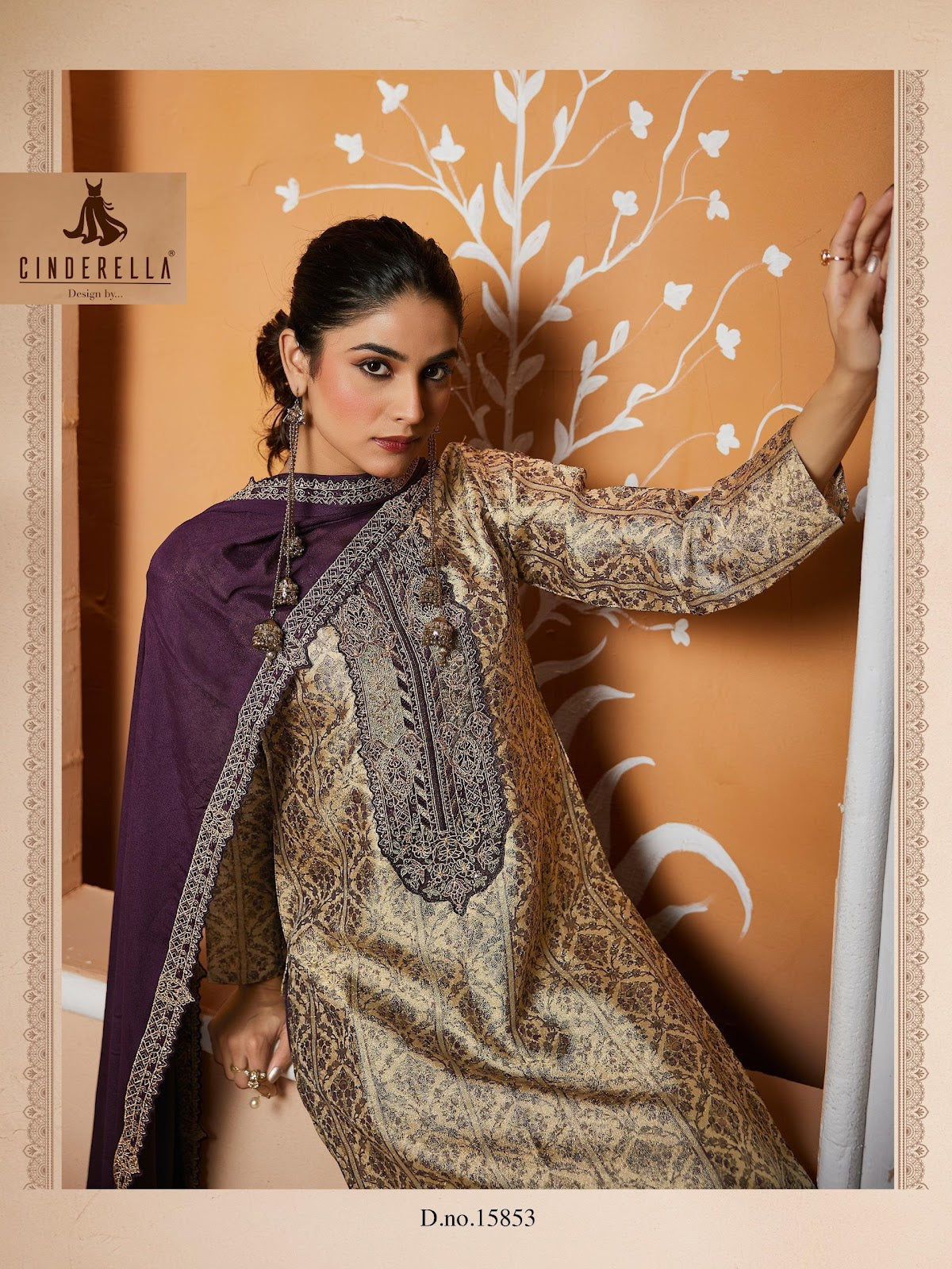 Glorious Cinderella Silk Pant Style Suits Supplier