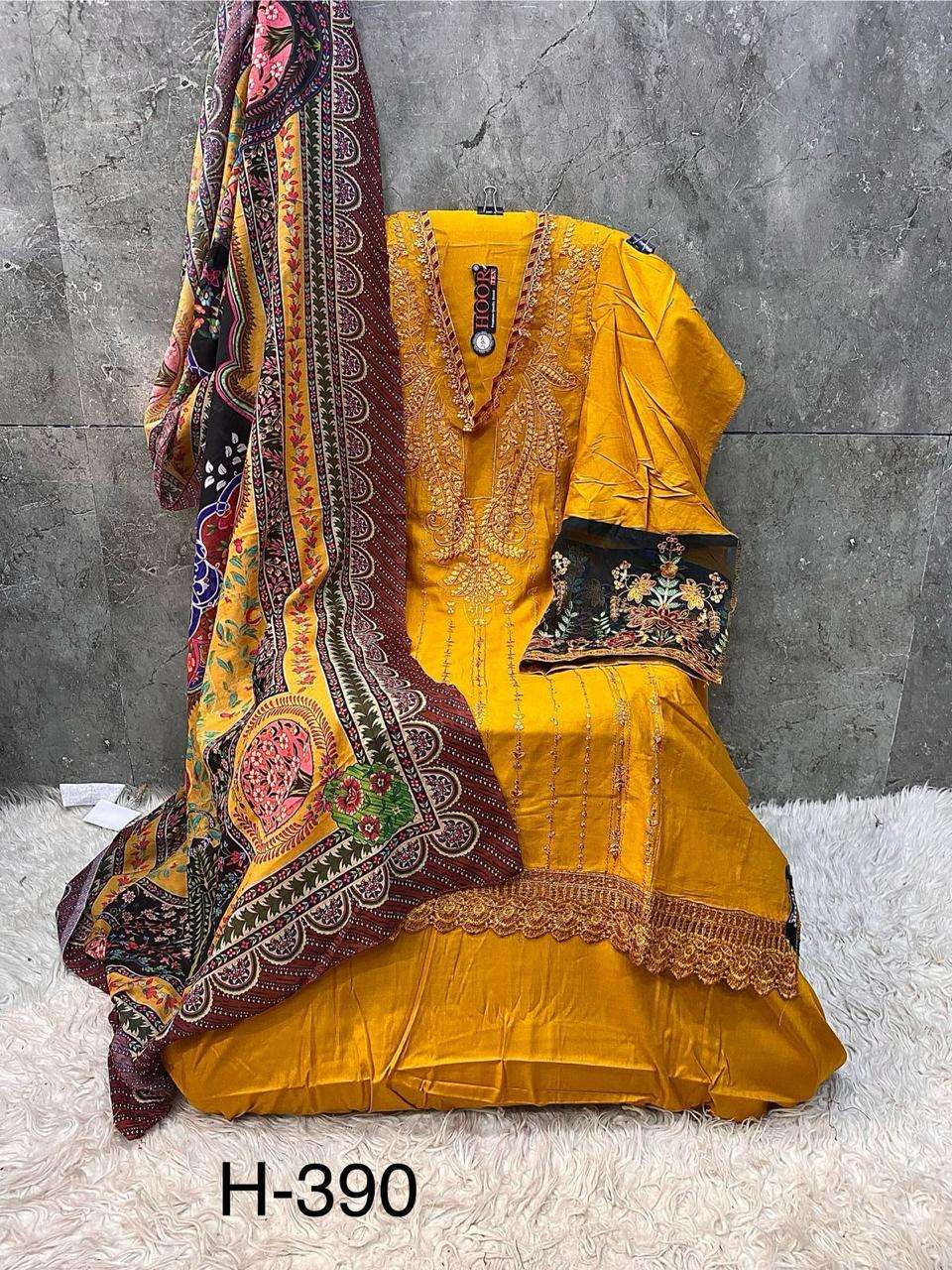 H 390 Hoor Tex Rayon Pakistani Salwar Suits Supplier India