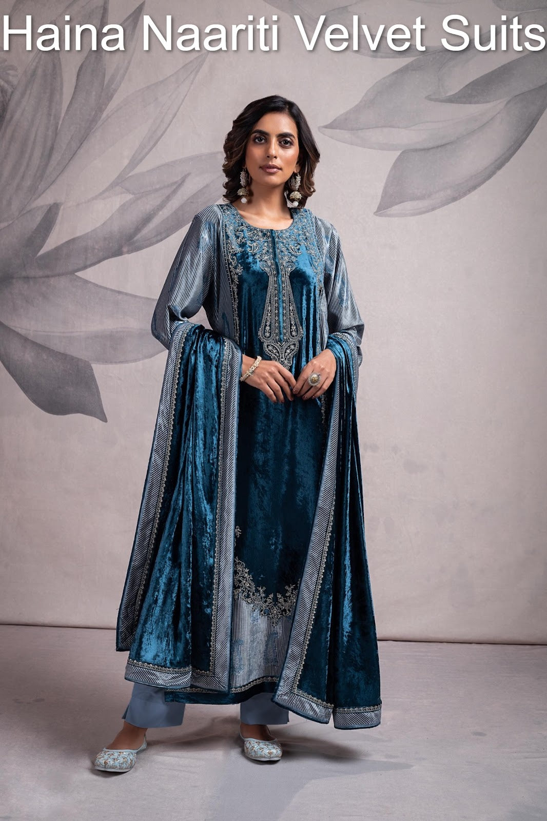 Haina Naariti Velvet Suits Wholesaler India