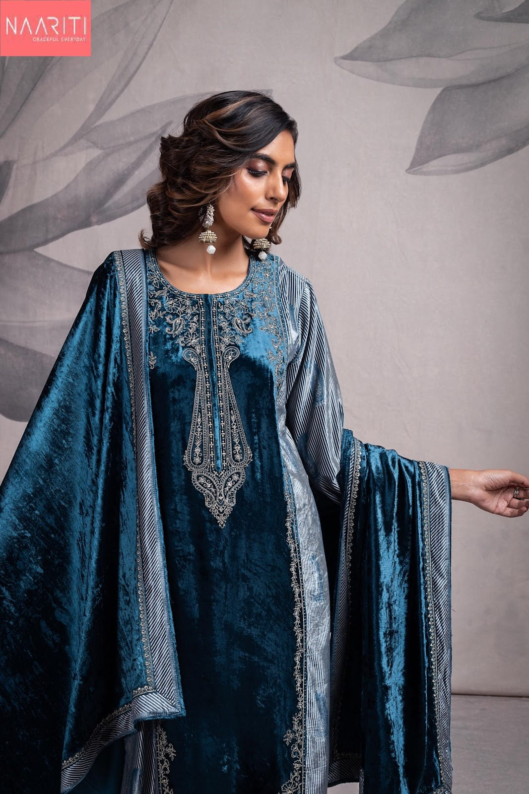 Haina Naariti Velvet Suits Wholesaler Ahmedabad