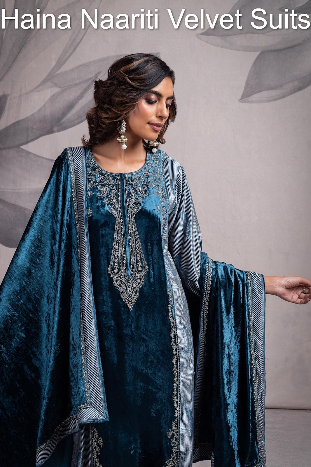 Haina Naariti Velvet Suits Wholesaler India
