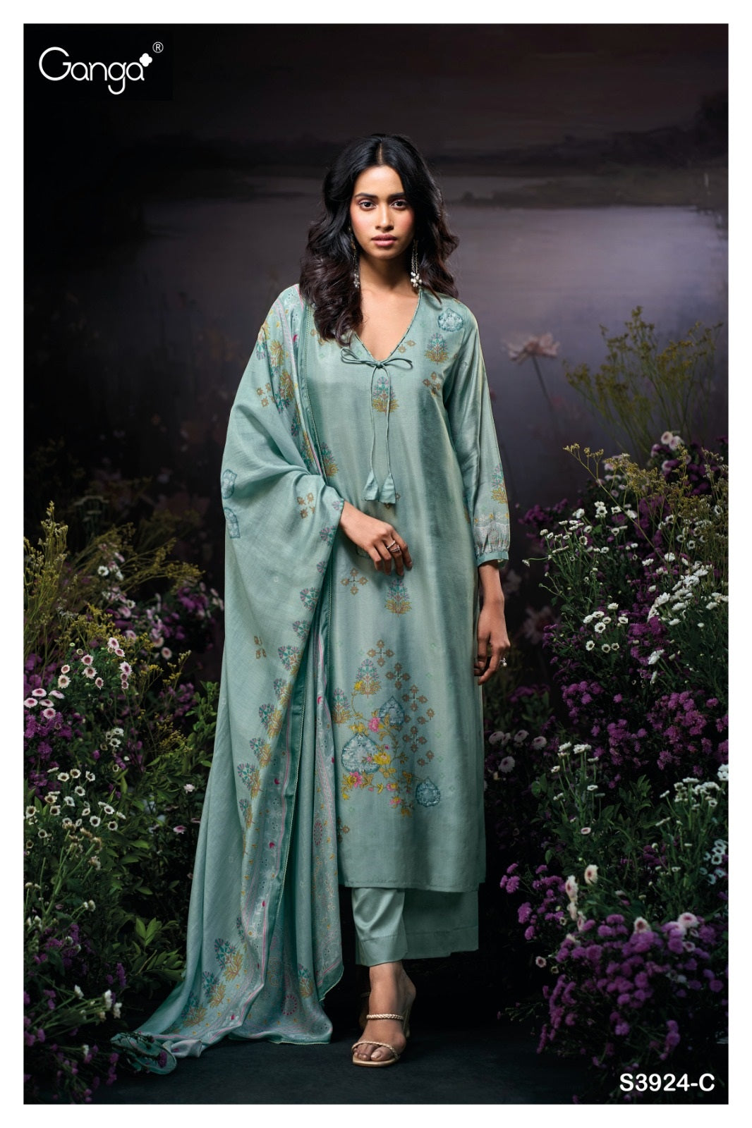 Hyanci 3924 Ganga Russian Silk Plazzo Style Suits Supplier Gujarat