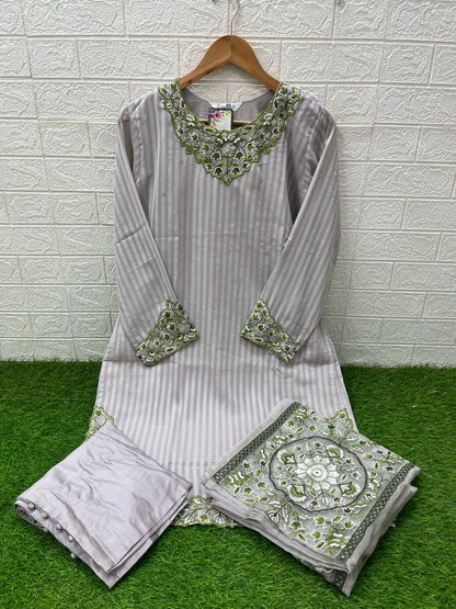 1508 Laxuria Trendz Georgette Pakistani Readymade Suits Wholesaler