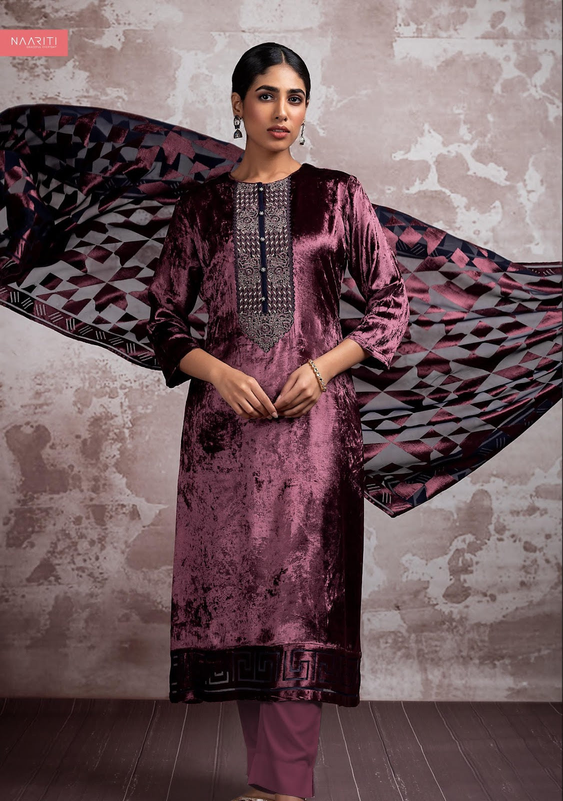 Iritya Naariti Velvet Suits Manufacturer Gujarat