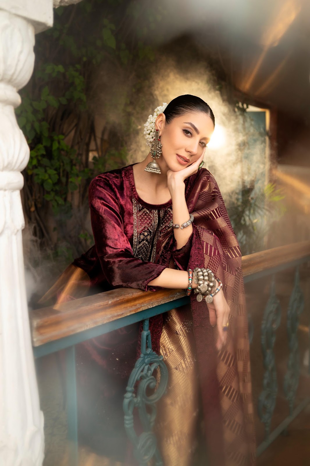 Ithya Naariti Velvet Suits Manufacturer India