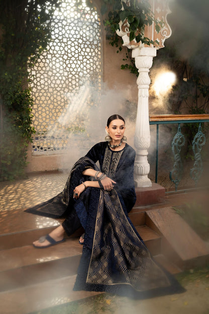 Ithya Naariti Velvet Suits Manufacturer India