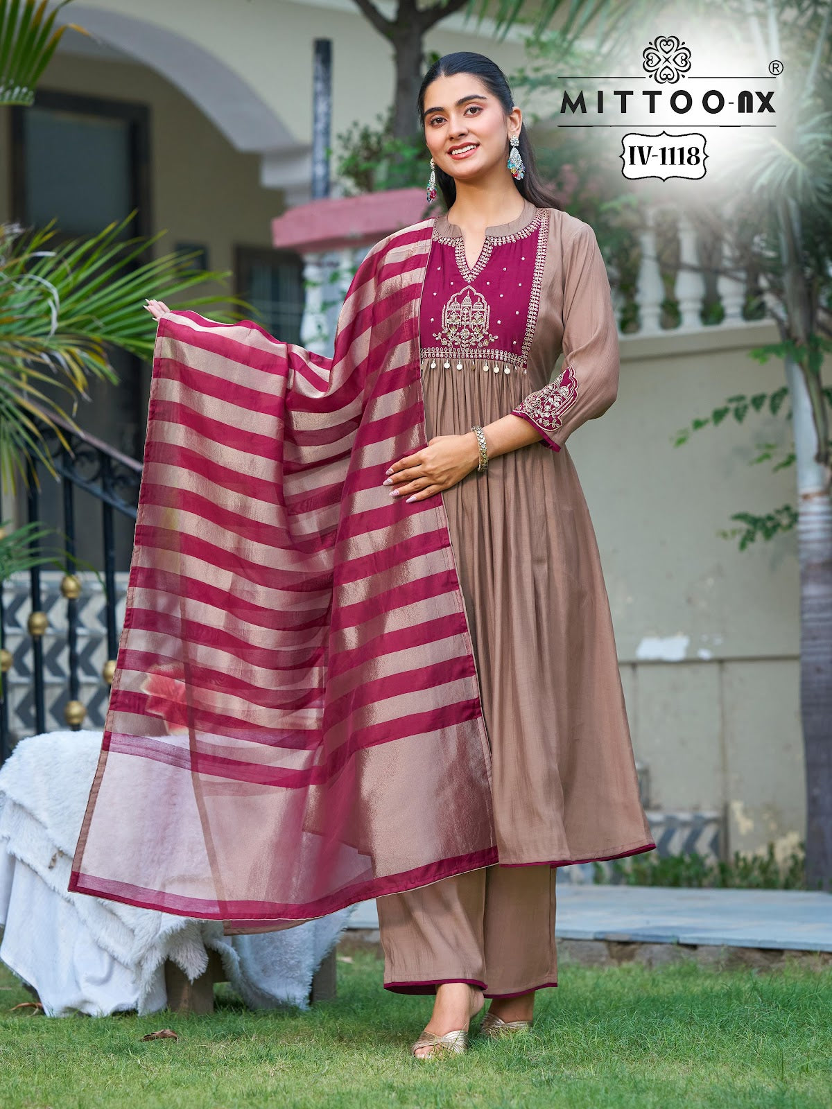 Iv -1118 And 1119 Mittoo Mul Chanderi Readymade Anarkali Suits Supplier Ahmedabad