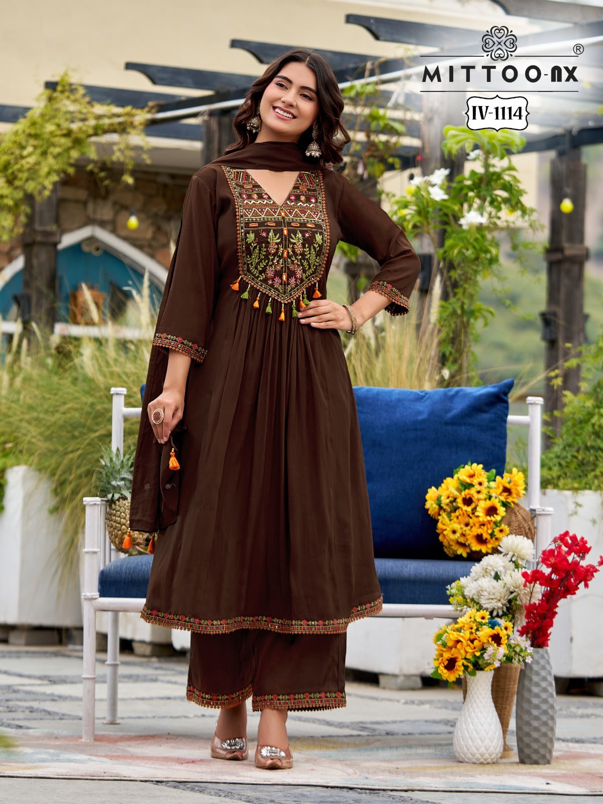 Iv 1113-1114 Mittoo Mal Chanderi Readymade Anarkali Suits Manufacturer India