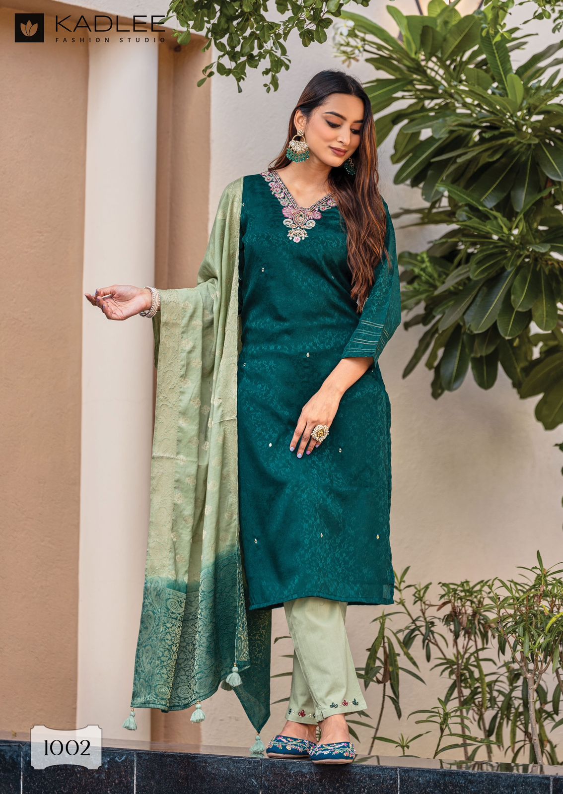 Jasmin Mittoo Kadlee Jacquard Silk Readymade Pant Style Suits Wholesaler Gujarat