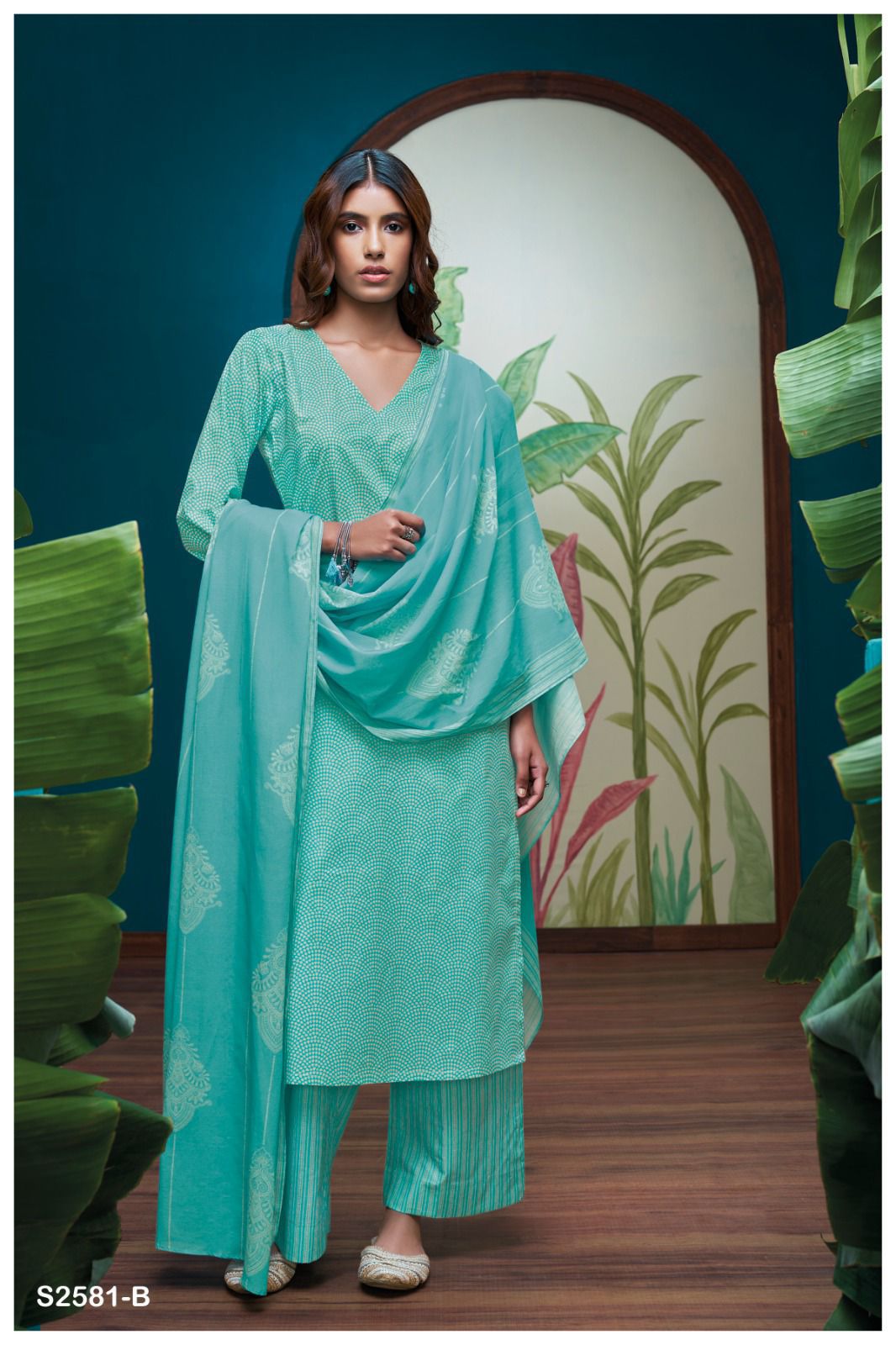 Jasrah 2581 Ganga Cotton Plazzo Style Suits