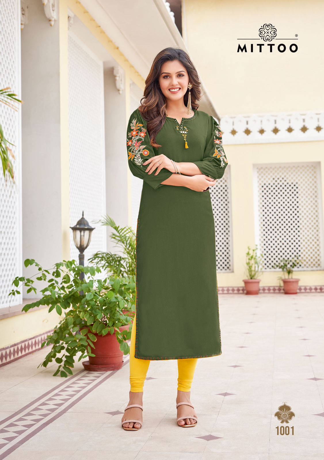Kaamiya Mittoo Rayon Long Straight Kurti Supplier Ahmedabad