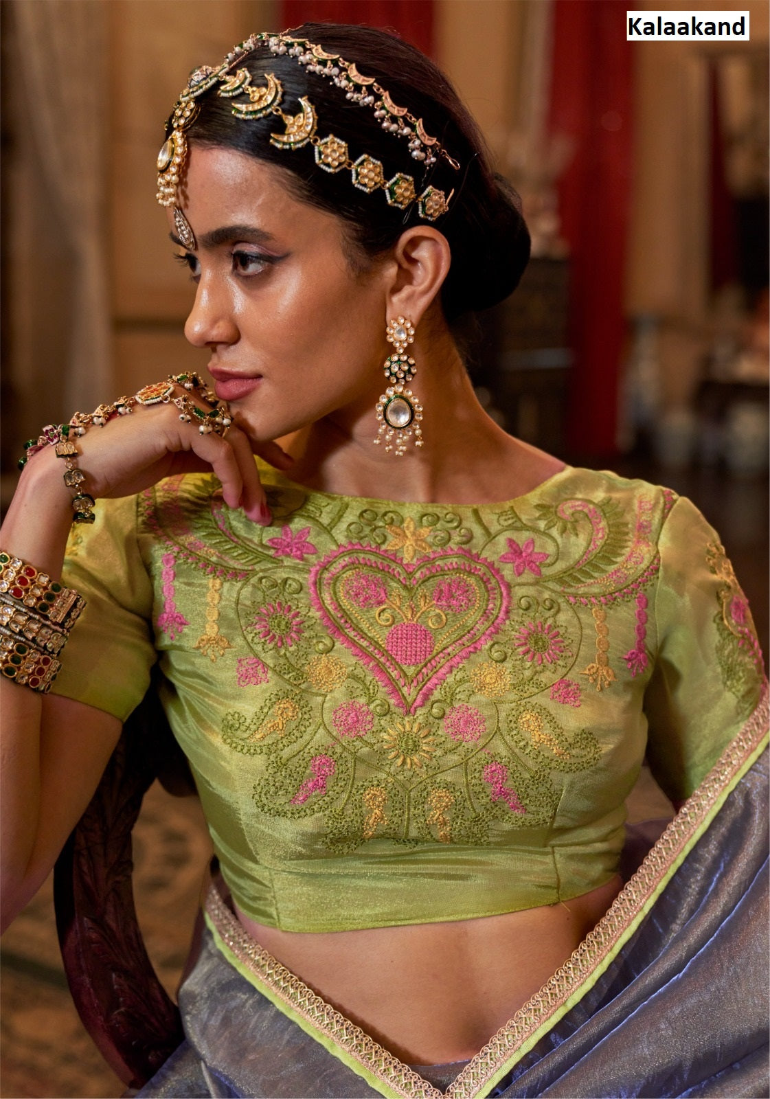 Kalasutra Kalaakand Gold Tissue Sarees Wholesaler Gujarat