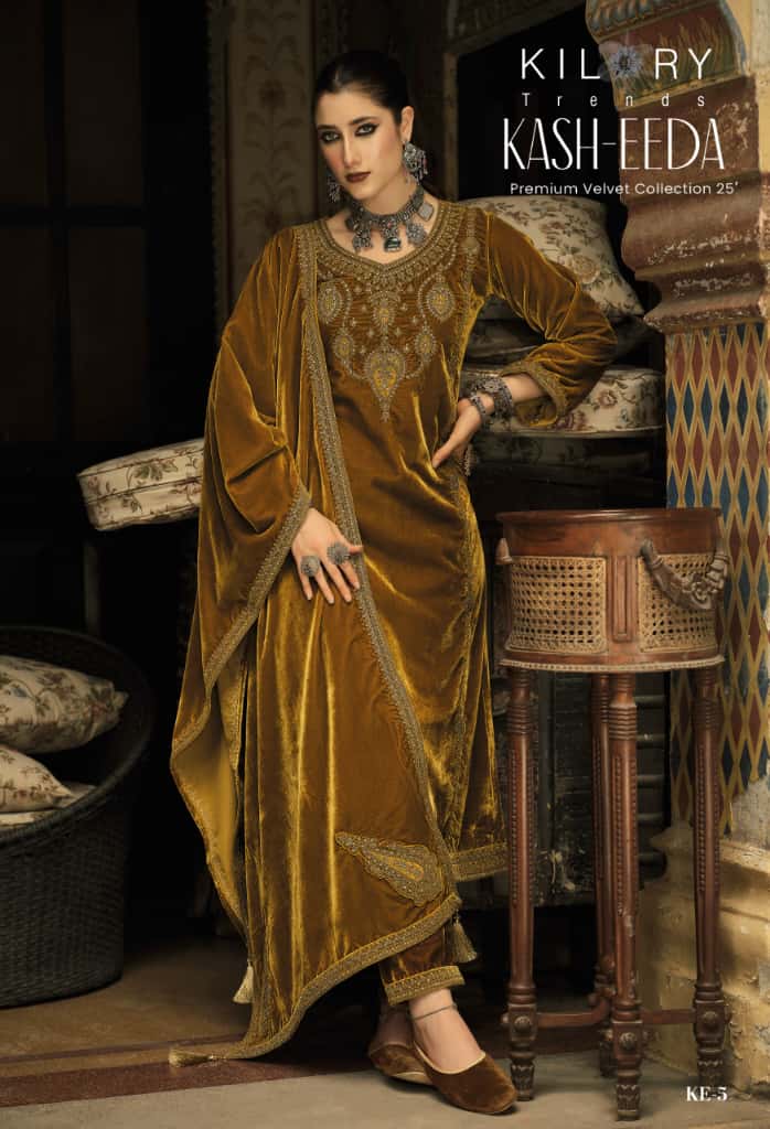 Kash Eeda Kilory Velvet Suits Manufacturer Ahmedabad