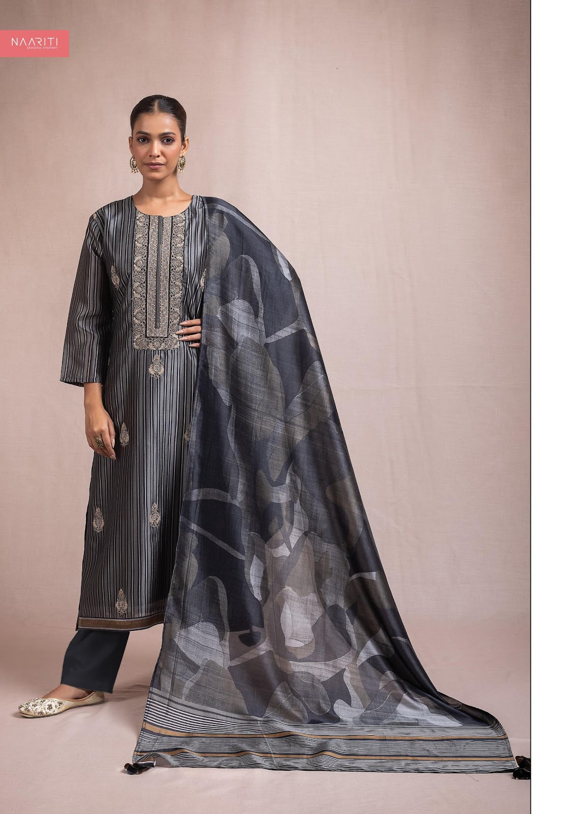 Kawehi Naariti Pant Style Suits Supplier