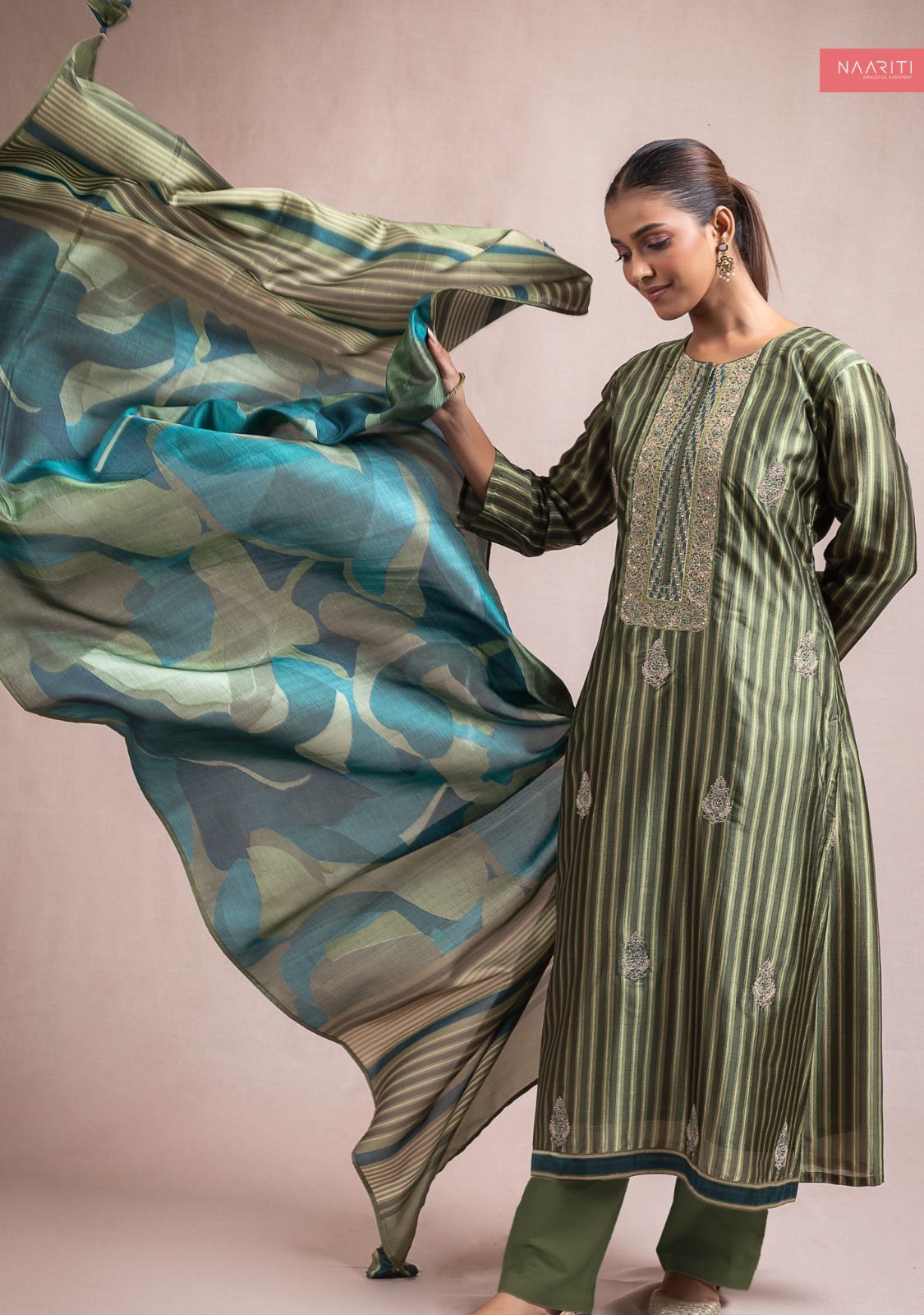 Zirsheel Naariti Velvet Suits Manufacturer