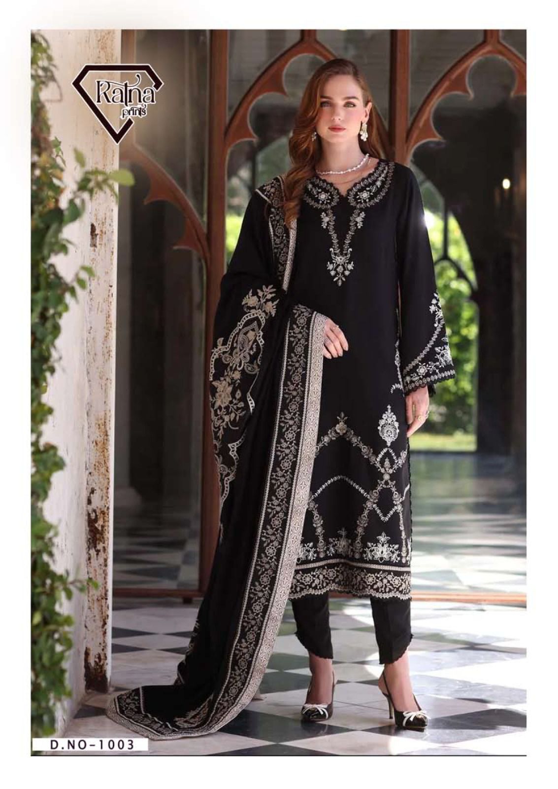 Kayseria Vol 1 Ratna Prints Mix Cotton Karachi Salwar Suits Supplier