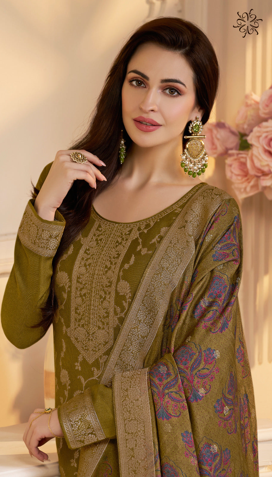 Kervin Ananta Vinay Fashion Llp Viscose Pashmina Suits Supplier