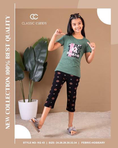 Kg 43 Classic Candy Hosiery Girls Capri Night Suits Wholesale Price
