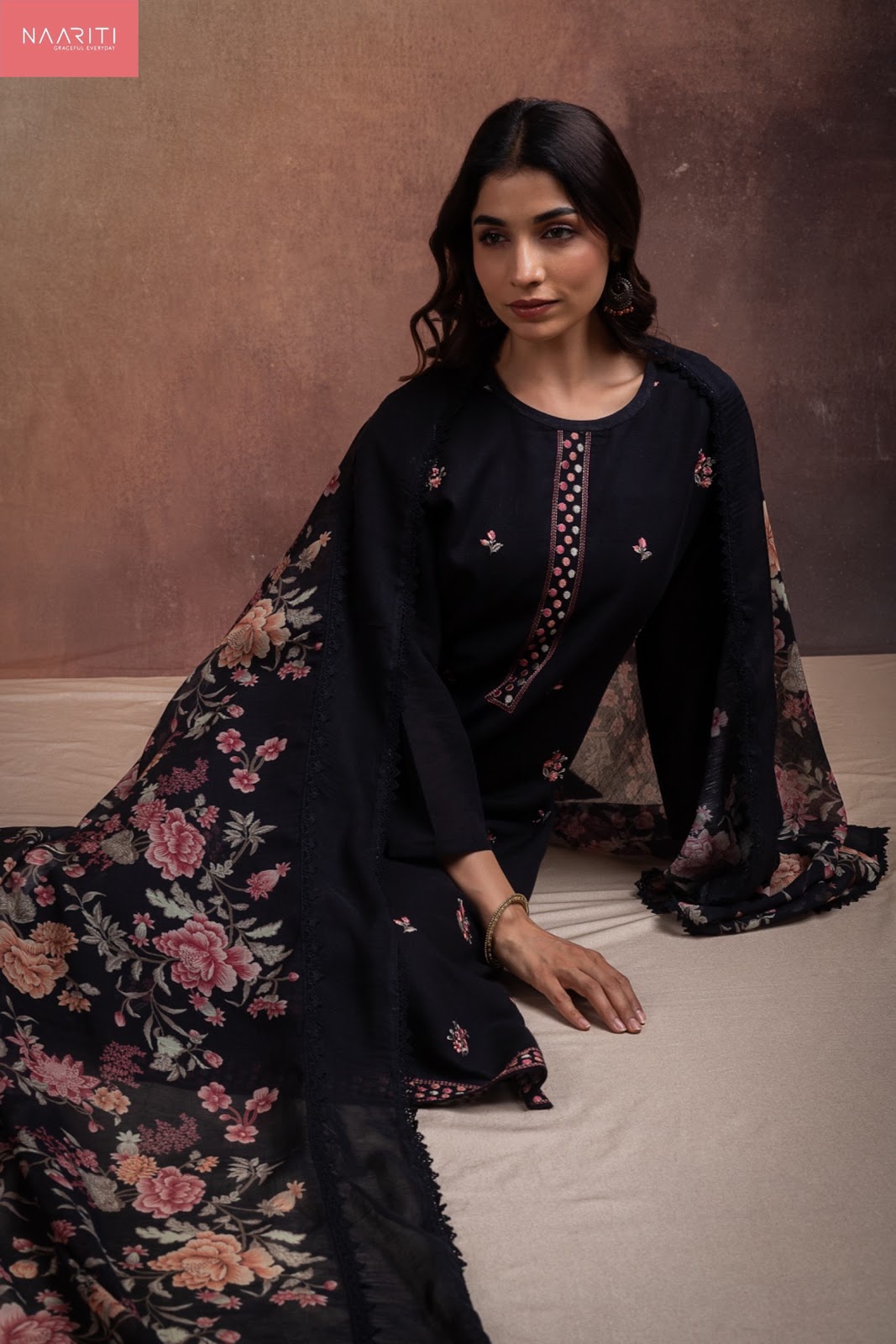 Kitor Naariti Cotton Linen Pant Style Suits Manufacturer Gujarat