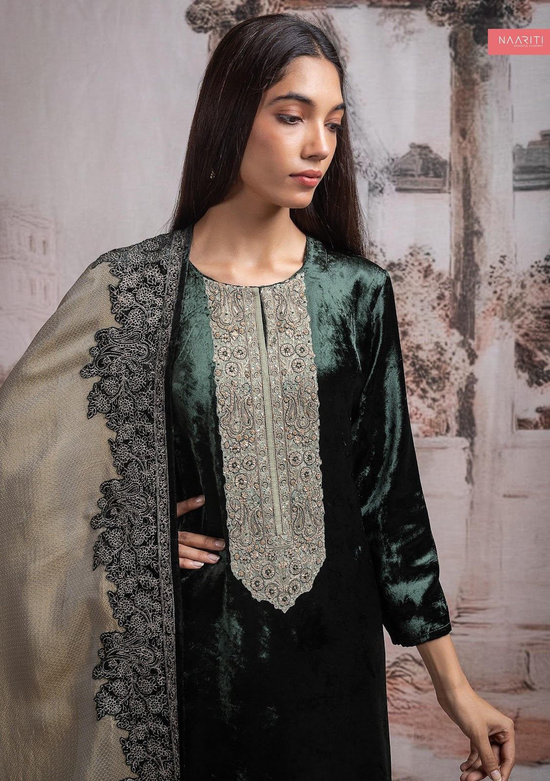 Kizaar Naariti Velvet Suits Wholesaler