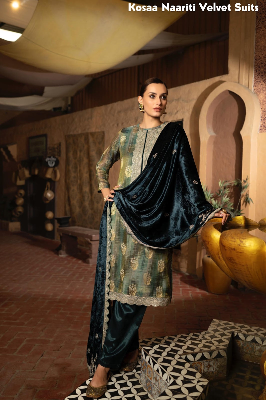Kosaa Naariti Silk Jacquard Velvet Suits Wholesaler