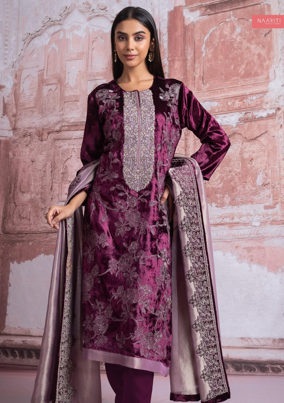 Koshir Naariti Velvet Suits Manufacturer Ahmedabad