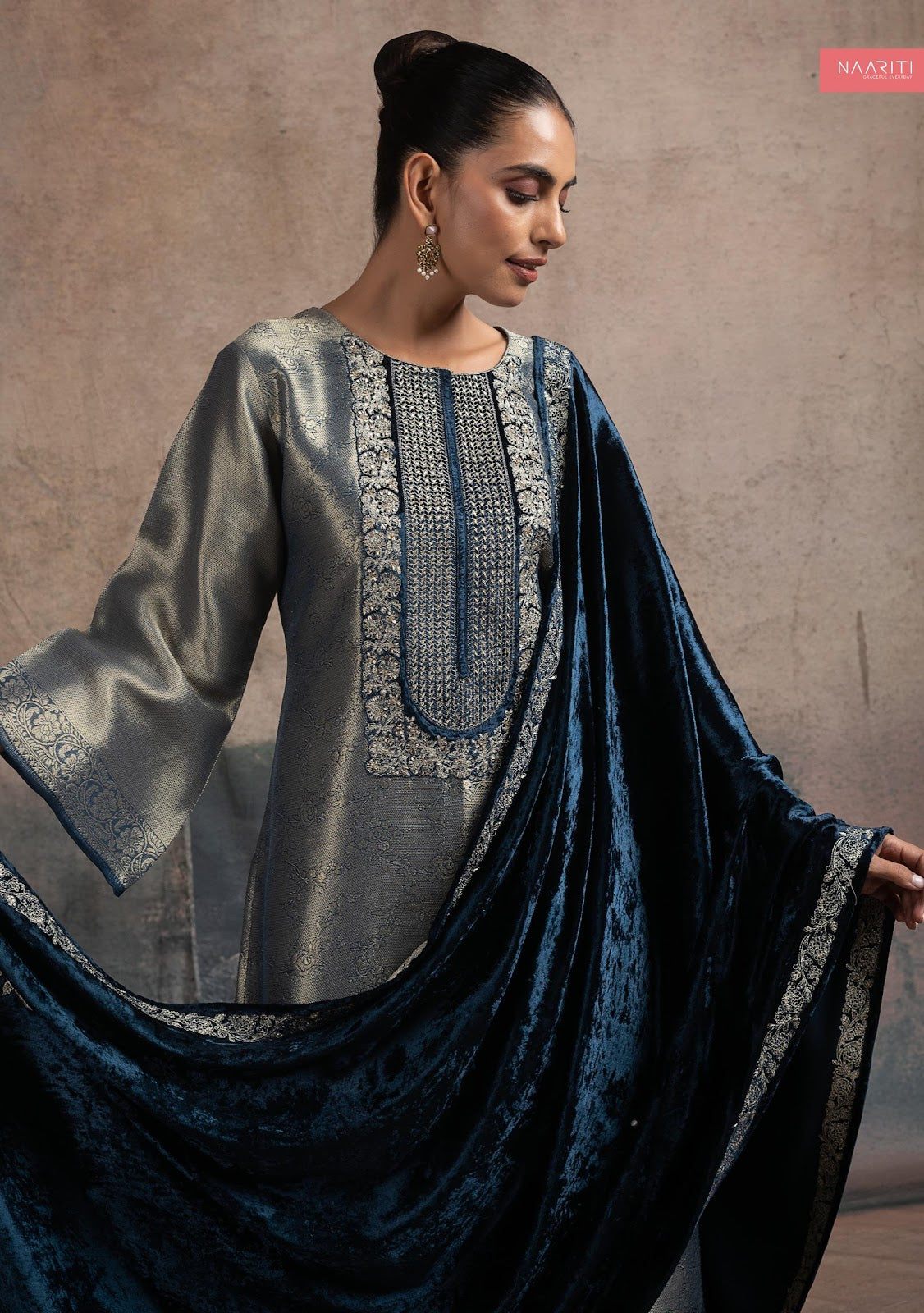 Kosi Naariti Velvet Suits Wholesaler Gujarat