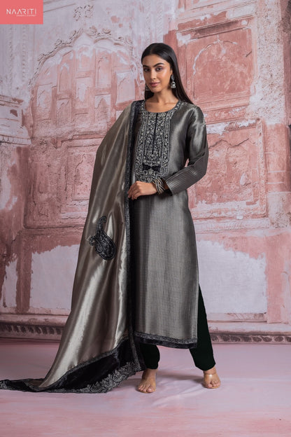 Kritvi Naariti Pure Silk Pant Style Suits Supplier Gujarat