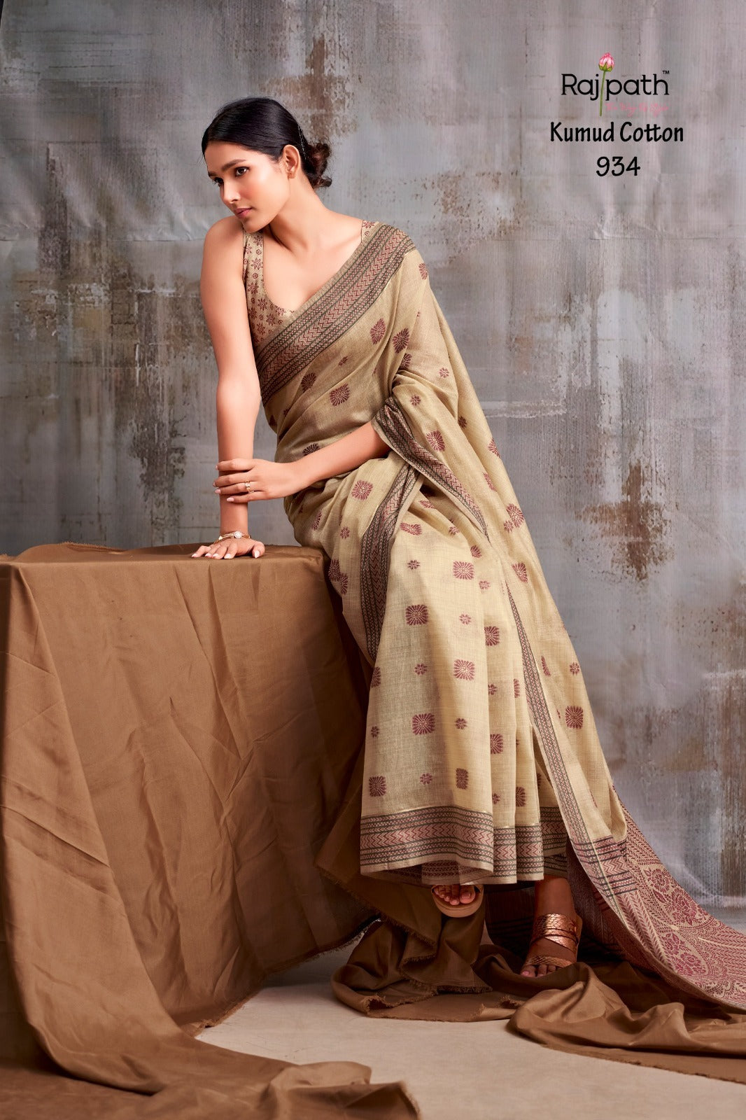Kumud Rajpath Modal Cotton Sarees Exporter Ahmedabad