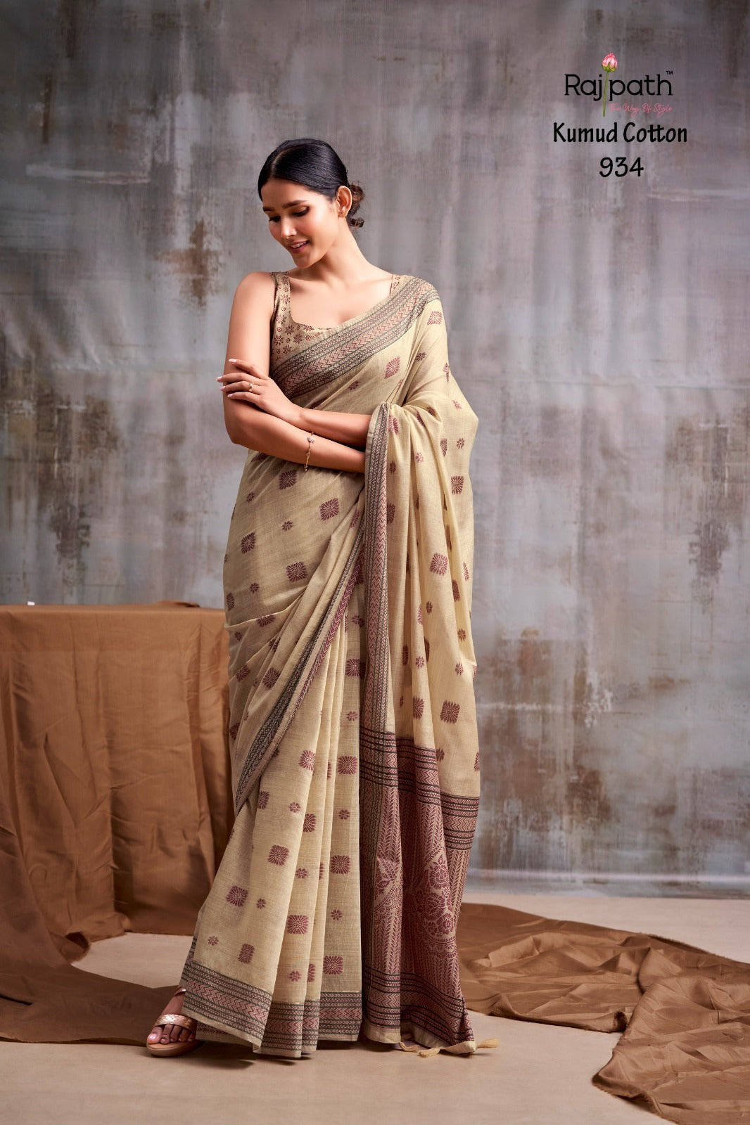 Kumud Rajpath Modal Cotton Sarees Exporter Ahmedabad