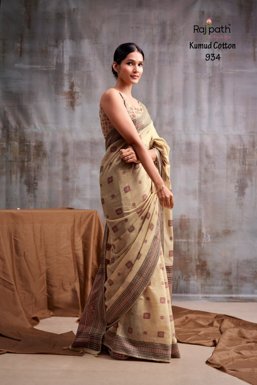 Kumud Rajpath Modal Cotton Sarees Exporter Ahmedabad