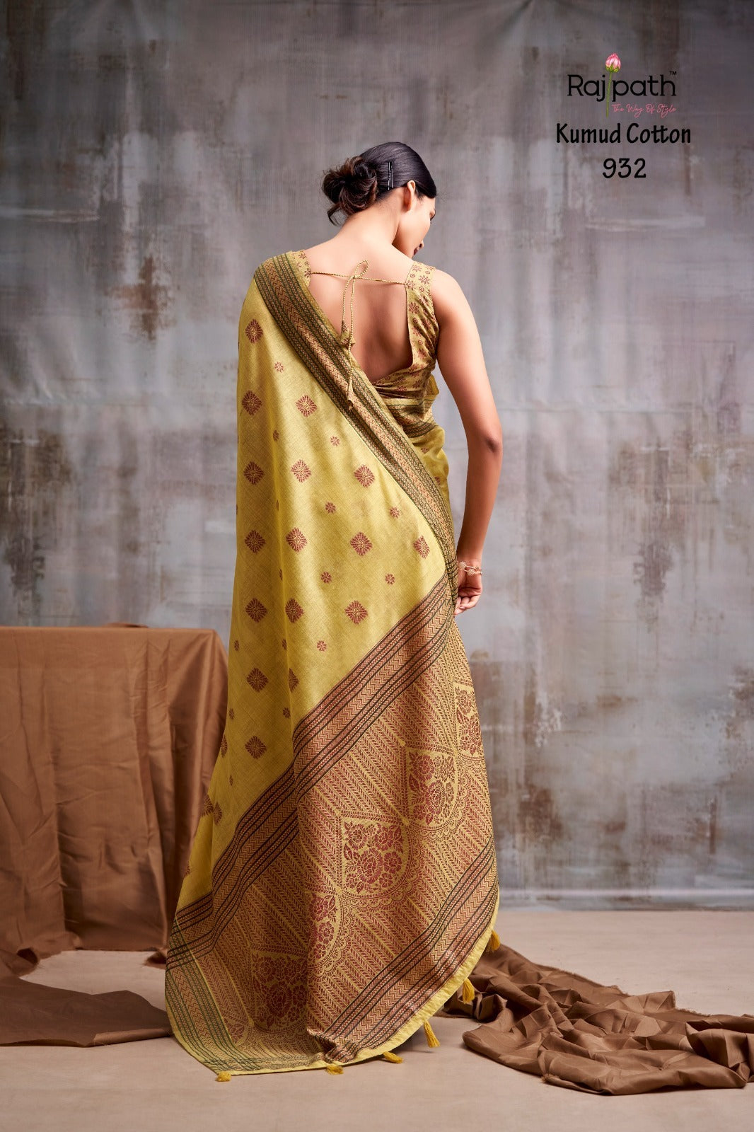 Kumud Rajpath Modal Cotton Sarees Exporter Ahmedabad
