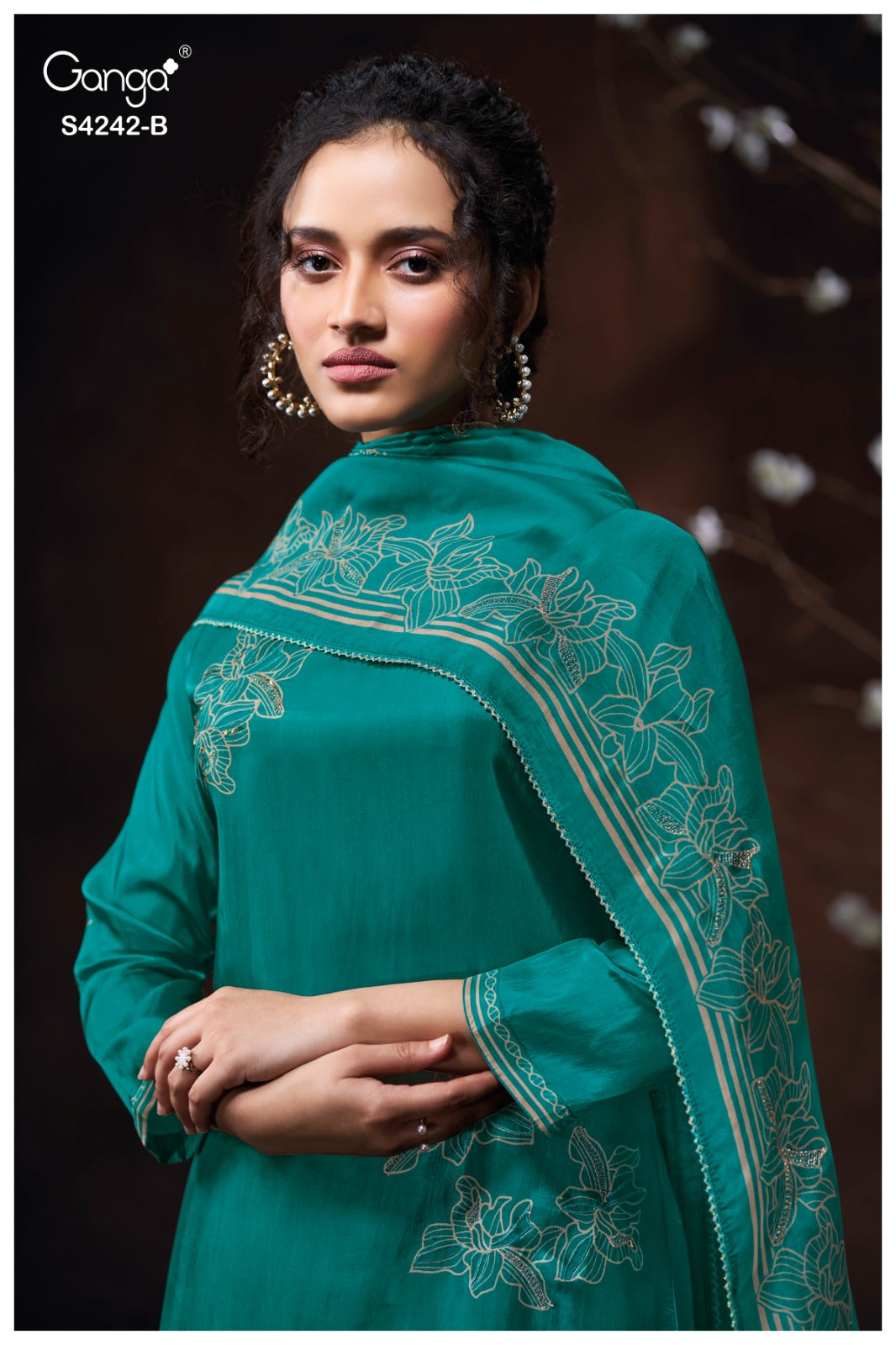 Kynaa S4242 Ganga Habutai Plazzo Style Suits Supplier India