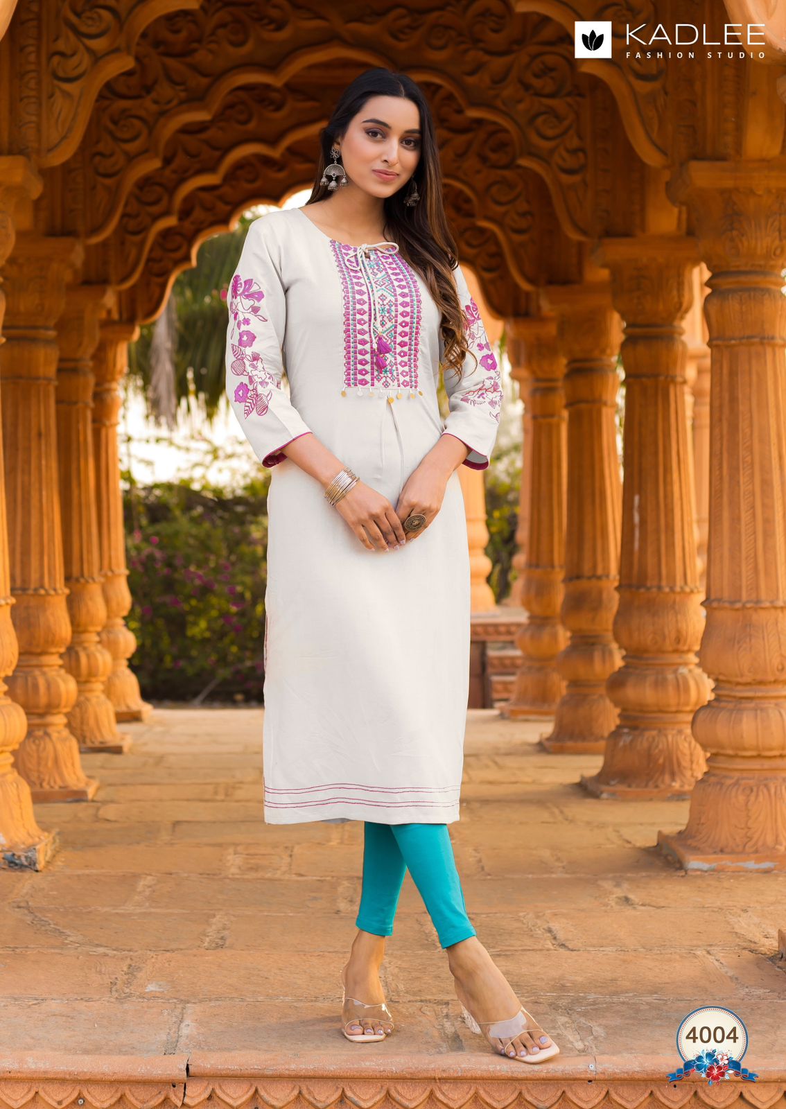 Ladlee Kadlee Rayon Knee Length Kurtis Supplier