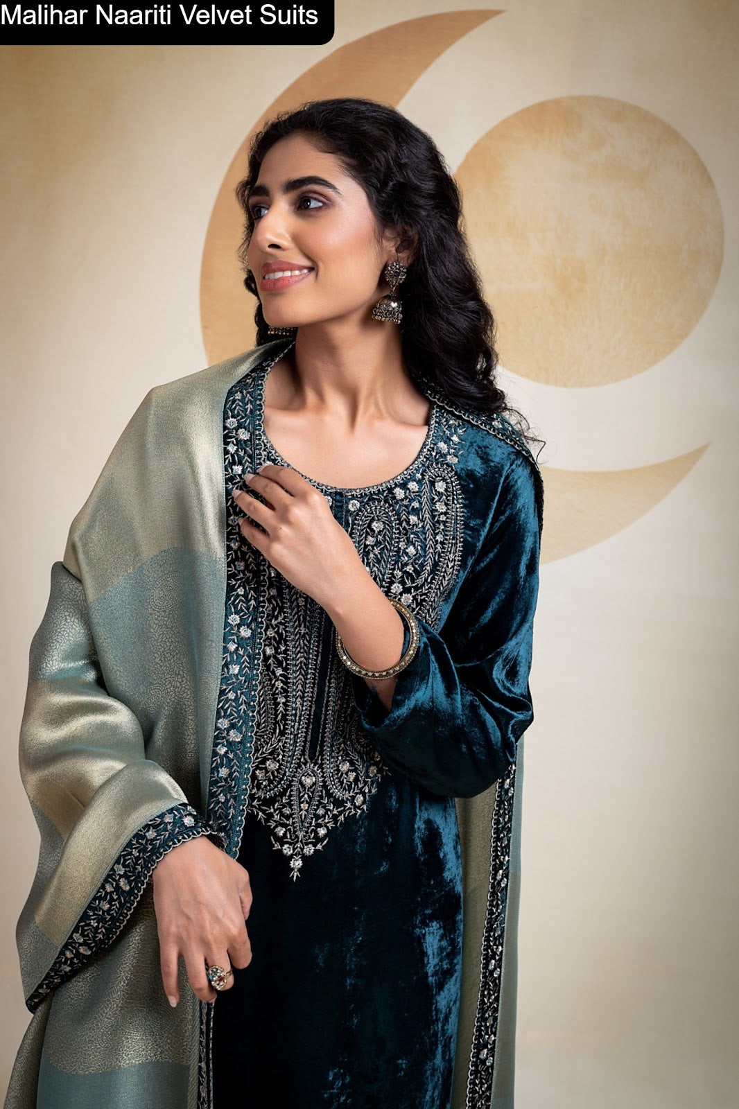 Malihar Naariti Velvet Suits Manufacturer Ahmedabad